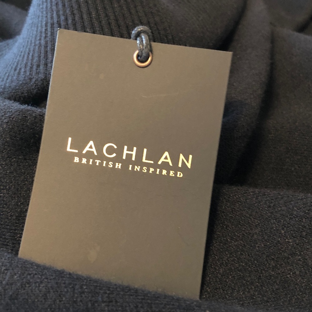 *WINTER SALE* NEW Latchlan Men’s Black Hooded Pullover Sweater in Medium. - Picture 6 of 12